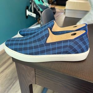 Sneakers size 9.5 in Navy Gingham